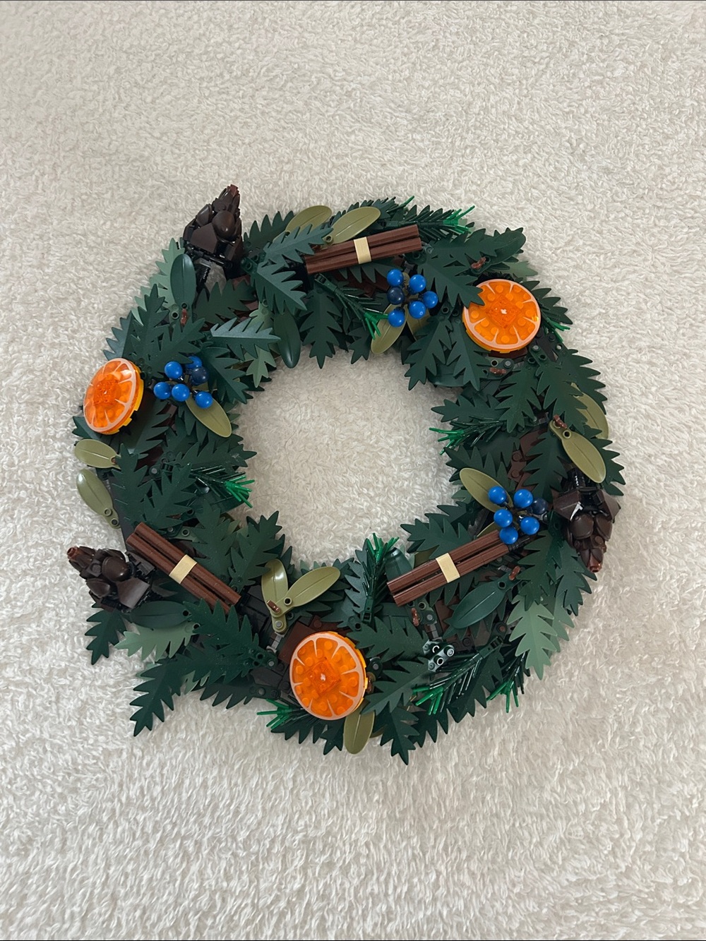 Official LEGO Holiday Wreath Set